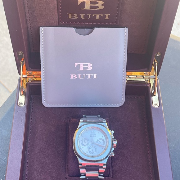 TB Buti Automatic chronograph Luxury Watch - Picture 8 of 10